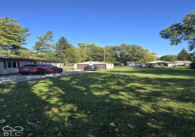 Photo 4 of Single family home for sale at 3033 S Fleming St, Indianapolis, IN 46241 | MLS# 22130417 | Listing updated on 2026-10-08