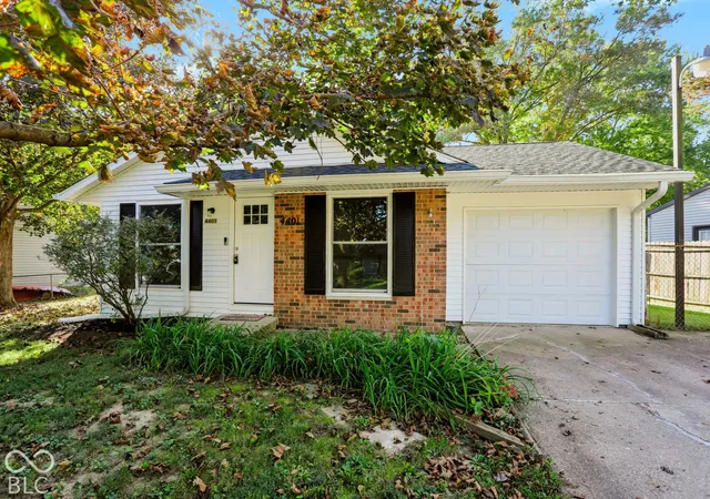 Single family home for sale at 4401 Chisholm Trl, Lafayette, IN 47909 | MLS# 22130422