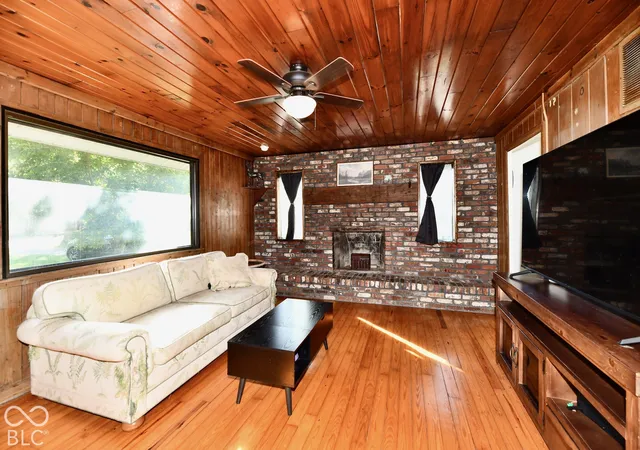Photo 4 of Single family home for sale at 10307 Wilson Rd, Brownsburg, IN 46112 | MLS# 22130430 | Listing updated on 2026-10-09