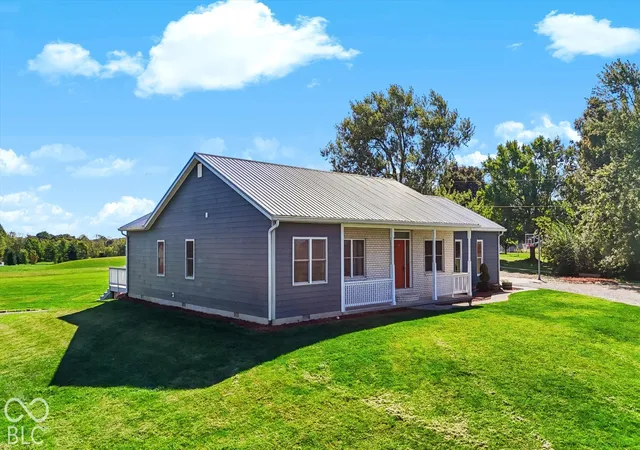 Photo 3 of Single family home for sale at 4125 S 150 West, Trafalgar, IN 46181 | MLS# 22130431 | Listing updated on 2026-10-09