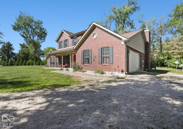 Photo 2 of Single family home for sale at 5050 W Epler Rd, Indianapolis, IN 46221 | MLS# 22130442 | Listing updated on 2026-10-20