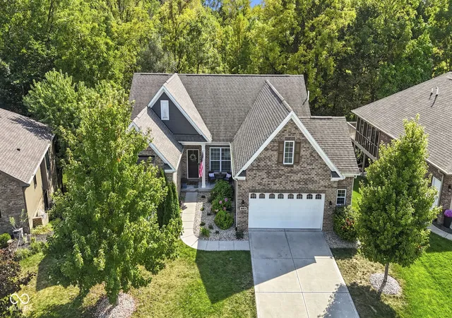 Photo 4 of Single family home for sale at 6413 Bastani Pl, Indianapolis, IN 46237 | MLS# 22130461 | Listing updated on 2026-10-08