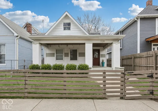 Photo 1 of Single family home for sale at 729 E Morris St, Indianapolis, IN 46203 | MLS# 22130471 | Listing updated on 2026-10-08