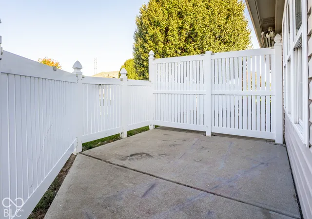 Photo 3 of Condo for sale at 6146 Loggia Dr, Indianapolis, IN 46237 | MLS# 22130474 | Listing updated on 2026-10-09
