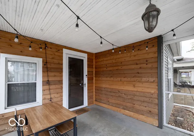 Photo 4 of Single family home for sale at 601 Cottage Ave, Indianapolis, IN 46203 | MLS# 22130489 | Listing updated on 2026-10-09