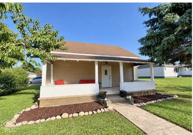 Photo 2 of Single family home for sale at 105 N Prairie St, New Richmond, IN 47967 | MLS# 22130505 | Listing updated on 2026-10-08