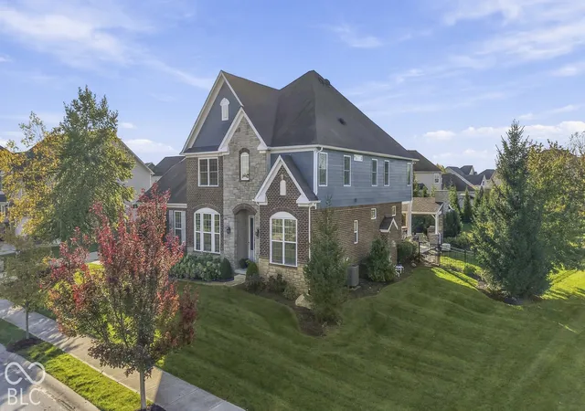 Photo 4 of Single family home for sale at 14749 Edgebrook Dr, Fishers, IN 46040 | MLS# 22130513 | Listing updated on 2026-10-08
