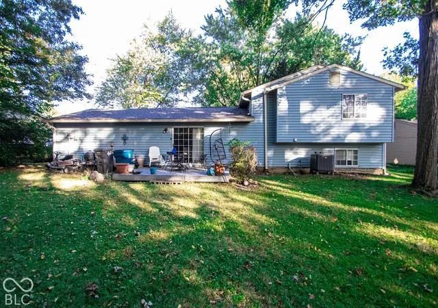 Photo 3 of Single family home for sale at 6730 Woodmere Cir, Indianapolis, IN 46260 | MLS# 22130517 | Listing updated on 2026-10-08