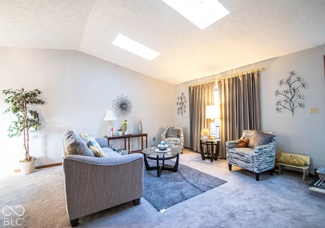 Photo 4 of Single family home for sale at 6730 Woodmere Cir, Indianapolis, IN 46260 | MLS# 22130517 | Listing updated on 2026-10-08