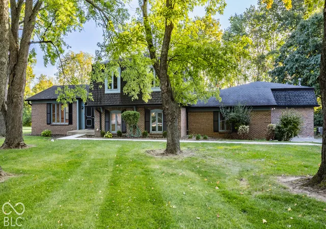 Single family home for sale at 8959 Rexford Rd, Indianapolis, IN 46260 | MLS# 22130522