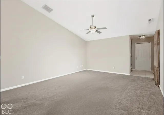 Photo 4 of Townhouse for sale at 10751 Whippoorwill Ln, Indianapolis, IN 46231 | MLS# 22130537 | Listing updated on 2026-10-09