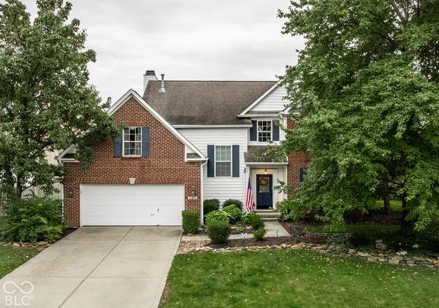 Photo 2 of Sale Pending at 11559 Klotz Farm Blvd, Fishers, IN 46037 | MLS# 22130538 | Listing updated on 2026-10-18
