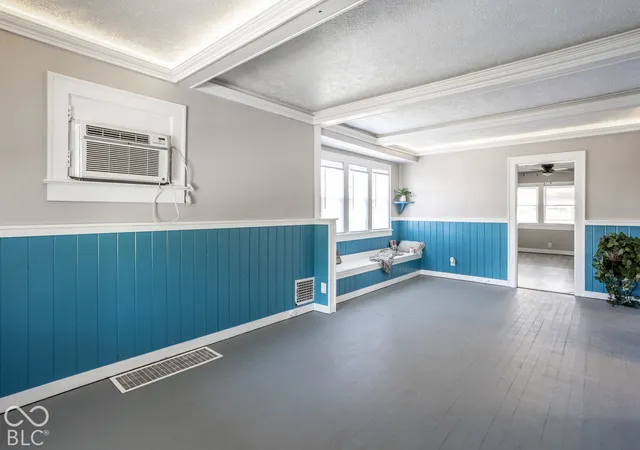 Photo 4 of Single family home for sale at 1320 E Bradbury Ave, Indianapolis, IN 46203 | MLS# 22130541 | Listing updated on 2026-10-20