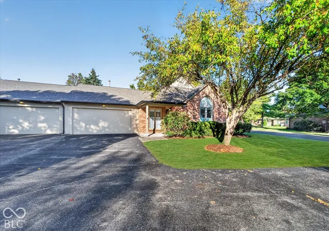 Photo 2 of Single family home for sale at 9503 Cadbury Cir, Indianapolis, IN 46260 | MLS# 22130542 | Listing updated on 2026-10-09