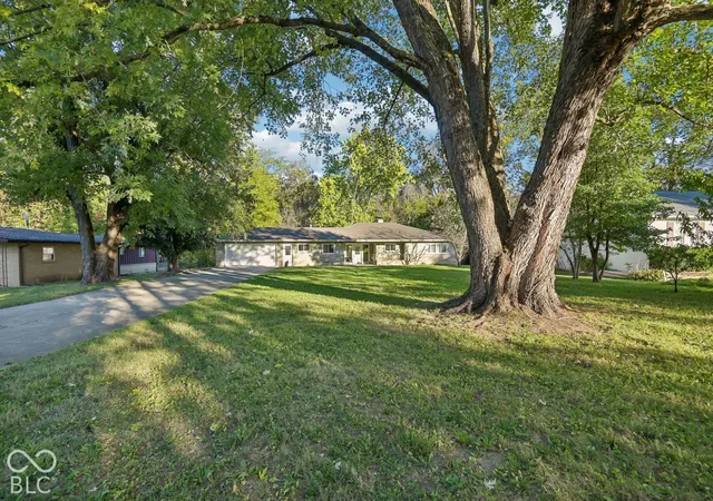 Photo 1 of Single family home for sale at 9759 W Sunset Ln, Elwood, IN 46036 | MLS# 22130544 | Listing updated on 2026-10-09