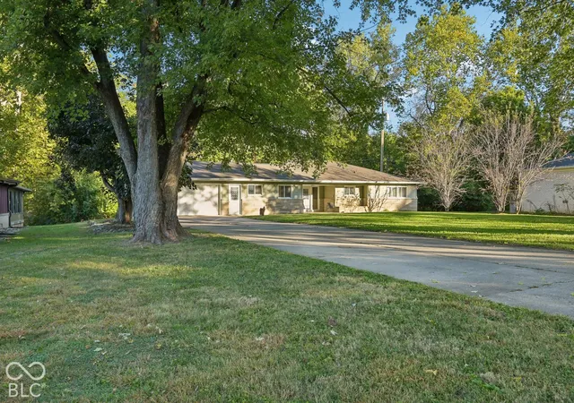 Photo 2 of Single family home for sale at 9759 W Sunset Ln, Elwood, IN 46036 | MLS# 22130544 | Listing updated on 2026-10-09
