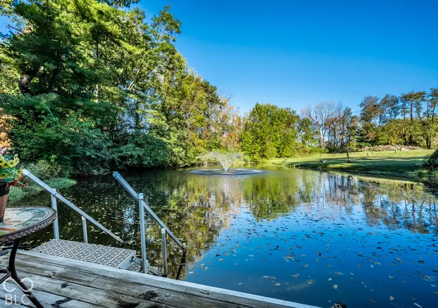 Photo 4 of Sale Pending at 9502 E 100 South, Zionsville, IN 46077 | MLS# 22130547 | Listing updated on 2026-10-23