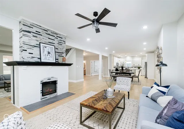 Photo 1 of Single family home for sale at 3250 Ruckle St, Indianapolis, IN 46205 | MLS# 22130548 | Listing updated on 2026-10-13