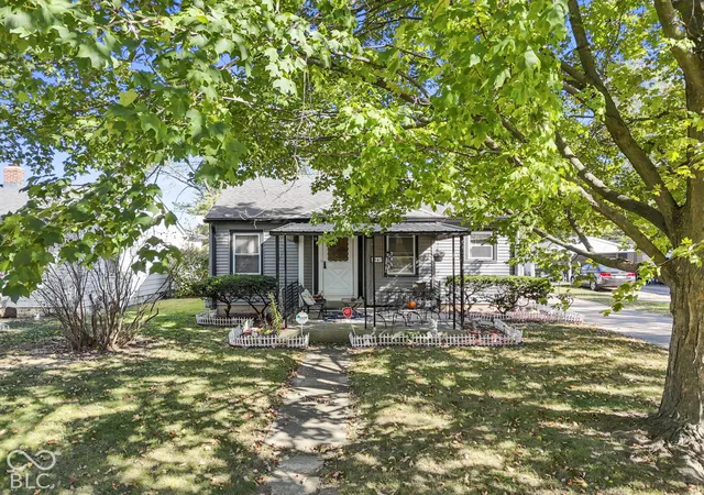 Photo 1 of Sale Pending at 2947 Westbrook Ave, Indianapolis, IN 46241 | MLS# 22130570 | Listing updated on 2026-10-24