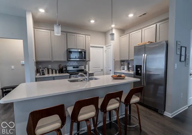 Photo 4 of Condo for sale at 6432 Yuma, Whitestown, IN 46075 | MLS# 22130573 | Listing updated on 2026-10-08