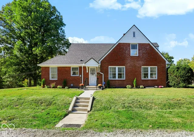 Photo 1 of Single family home for sale at 4575 Stratford, Indianapolis, IN 46201 | MLS# 22130576 | Listing updated on 2026-10-16