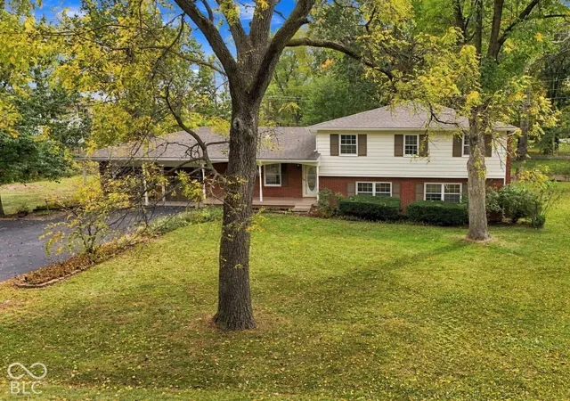 Single family home for sale at 3111 W 106th Street, Carmel, IN 46032 | MLS# 22130577