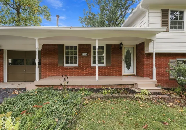 Photo 2 of Single family home for sale at 3111 W 106th Street, Carmel, IN 46032 | MLS# 22130577 | Listing updated on 2026-10-28