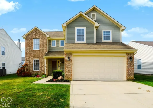 Single family home for sale at 14226 Gentry Dr, Fishers, IN 46038 | MLS# 22130599