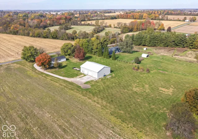 Photo 3 of Single family home for sale at 8962 S 750 West, Pendleton, IN 46064 | MLS# 22130608 | Listing updated on 2026-10-29