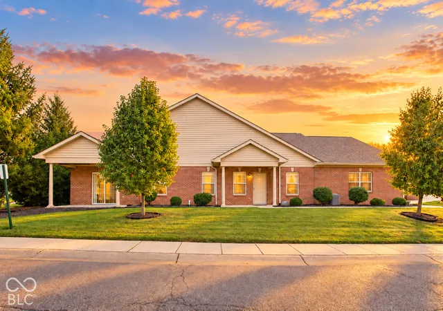 Photo 2 of Condo for sale at 4201 Payne Dr, Plainfield, IN 46168 | MLS# 22130610 | Listing updated on 2026-10-17