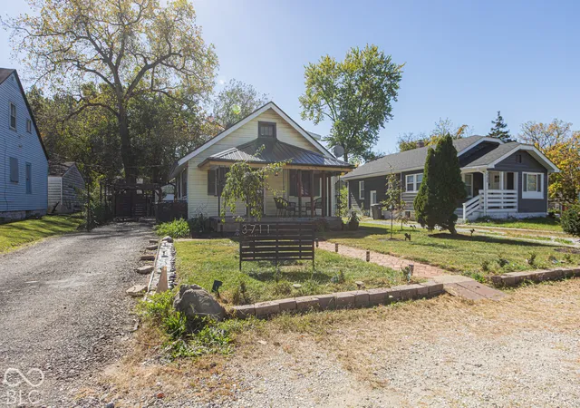 Photo 2 of Single family home for sale at 3711 E 36th Street, Indianapolis, IN 46218 | MLS# 22130611 | Listing updated on 2026-10-09