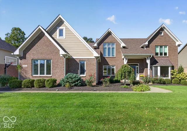 Photo 1 of Single family home for sale at 14038 Springmill Ponds Cir, Carmel, IN 46032 | MLS# 22130630 | Listing updated on 2026-10-09