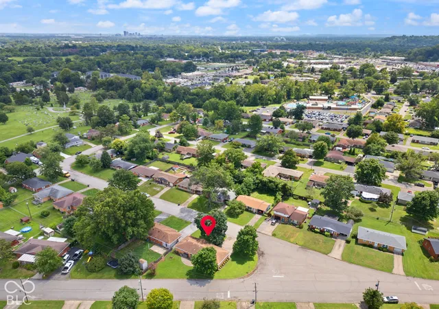 Photo 44 of Single family home for sale at 409 Wedgewood Dr, New Albany, IN 47150 | MLS# 22130641 | Listing updated on 2026-10-09