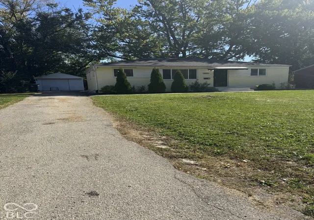 Photo 3 of Single family home for sale at 3925 Campbell Ave, Indianapolis, IN 46226 | MLS# 22130652 | Listing updated on 2026-10-08