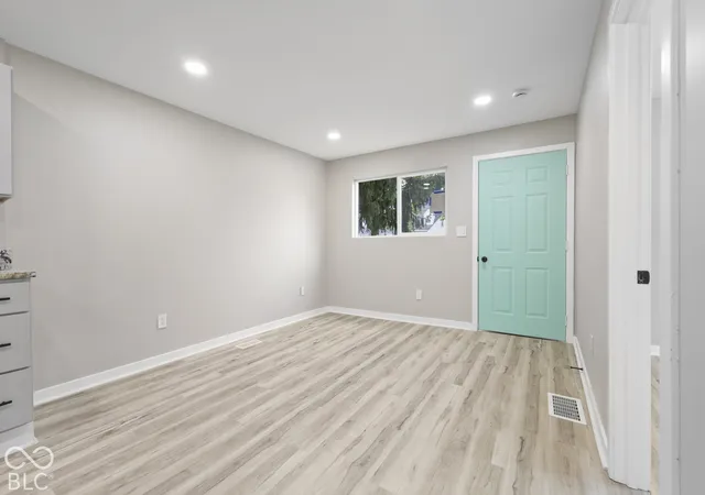 Photo 4 of Single family home for sale at 1938 N Alton Ave, Indianapolis, IN 46222 | MLS# 22130654 | Listing updated on 2026-10-09