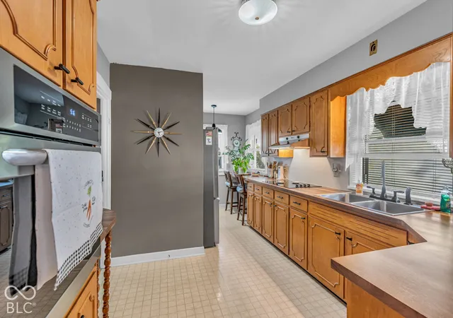 Photo 4 of Single family home for sale at 1308 W Main St, Crawfordsville, IN 47933 | MLS# 22130680 | Listing updated on 2026-10-09
