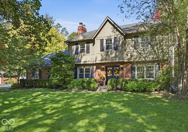 Photo 1 of Single family home for sale at 612 King Dr, Indianapolis, IN 46260 | MLS# 22130689 | Listing updated on 2026-10-09