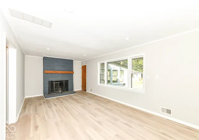 Photo 3 of Single family home for sale at 6401 Orinoco Ave, Indianapolis, IN 46227 | MLS# 22130696 | Listing updated on 2026-10-09