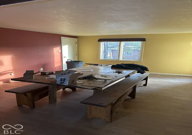 Photo 2 of Sale Pending at 1477 Greenfield Ave, Noblesville, IN 46060 | MLS# 22130702 | Listing updated on 2026-10-11