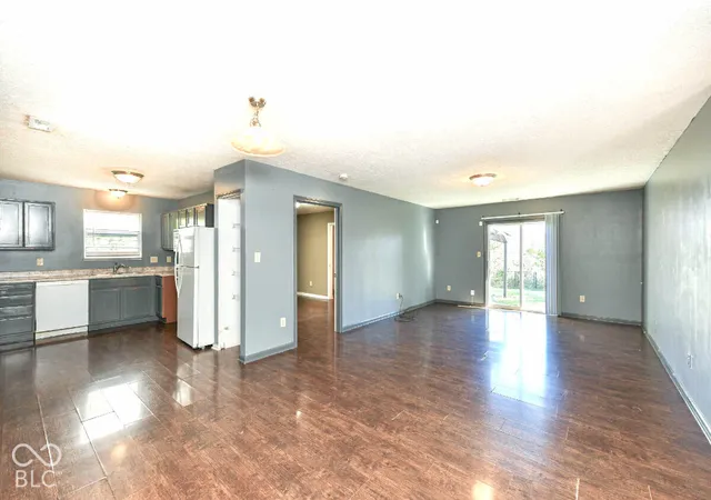 Photo 1 of Single family home for sale at 6281 Kelsey Dr, Indianapolis, IN 46268 | MLS# 22130712 | Listing updated on 2026-10-10
