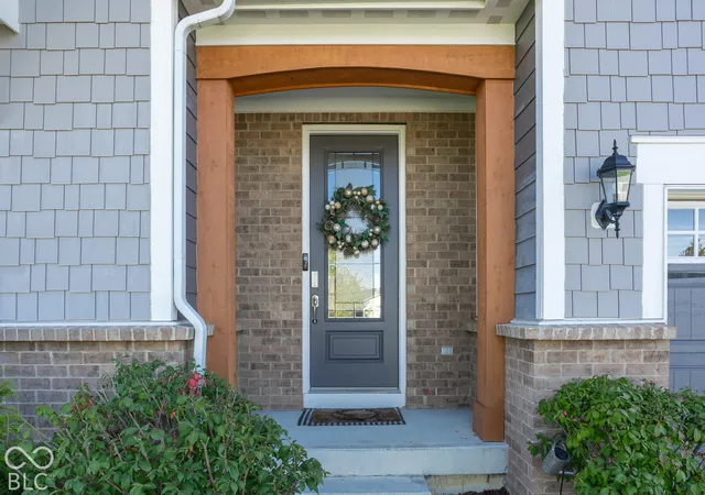 Photo 2 of Single family home for sale at 14723 Legacy Oaks Dr, Carmel, IN 46032 | MLS# 22130725 | Listing updated on 2026-10-09