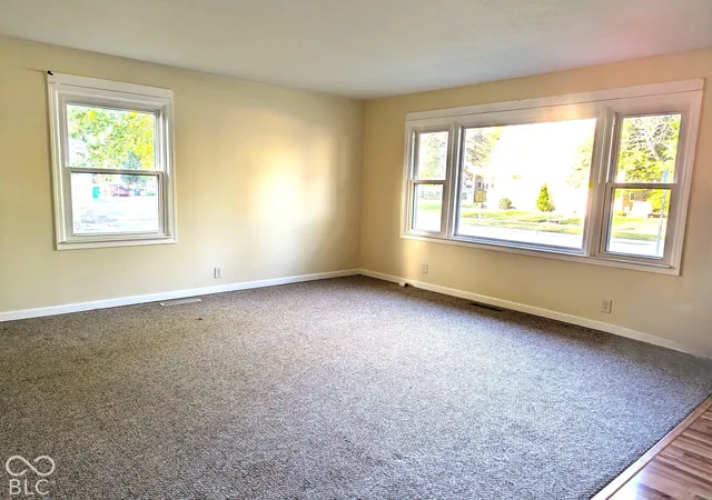 Photo 4 of Single family home for sale at 203 Walnut St, Franklin, IN 46131 | MLS# 22130727 | Listing updated on 2026-10-27