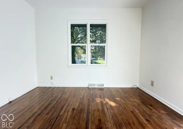 Photo 4 of Single family home for sale at 3652 National Ave, Indianapolis, IN 46237 | MLS# 22130728 | Listing updated on 2026-10-09