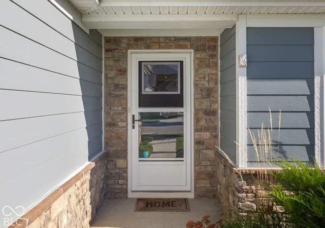 Photo 3 of Single family home for sale at 1456 Gristmill Meadows Dr, Westfield, IN 46074 | MLS# 22130749 | Listing updated on 2026-10-09