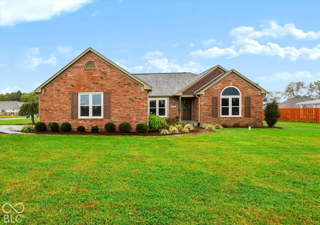 Photo 1 of Single family home for sale at 701 W 500 Road S, Greenfield, IN 46140 | MLS# 22130752 | Listing updated on 2026-10-20
