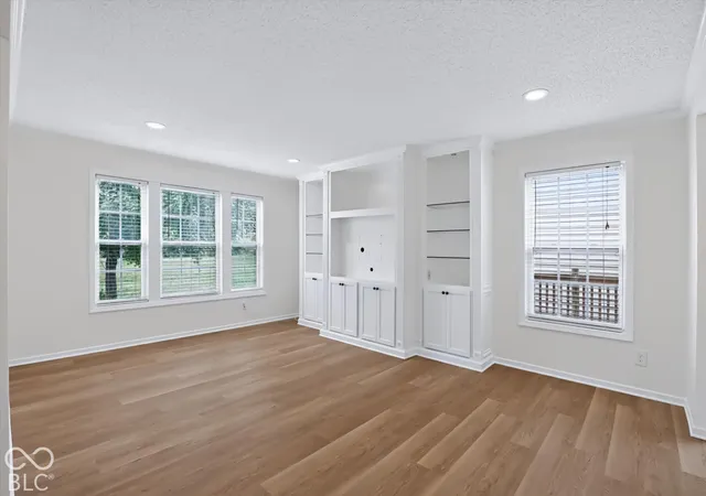 Photo 4 of Single family home for sale at 12120 E 141st Street, Noblesville, IN 46060 | MLS# 22130754 | Listing updated on 2026-10-11