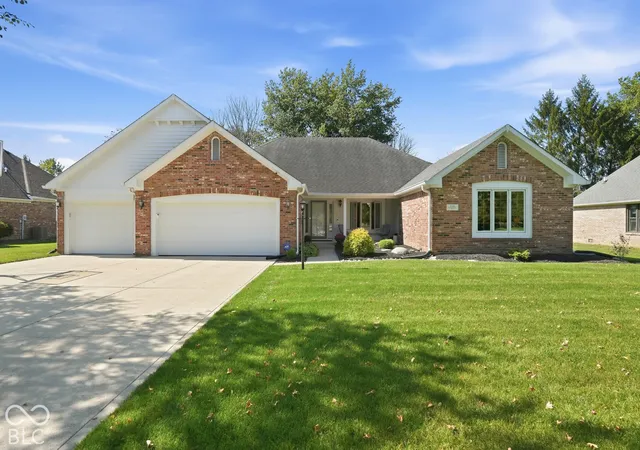Single family home for sale at 1048 Cobblefield Way, Greenfield, IN 46140 | MLS# 22130762