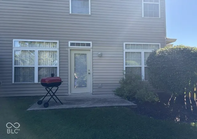 Photo 4 of Condo for sale at 11308 Fonthill Dr, Indianapolis, IN 46236 | MLS# 22130771 | Listing updated on 2026-10-19