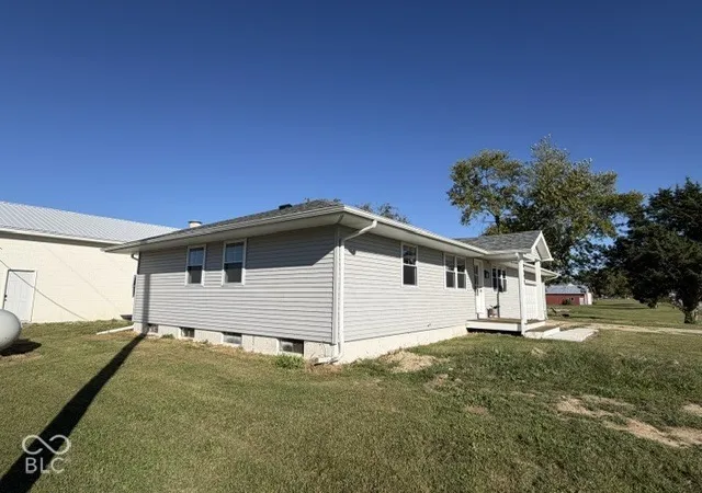 Photo 3 of Single family home for sale at 8499 S State Rd 71, Dana, IN 47847 | MLS# 22130773 | Listing updated on 2026-10-29