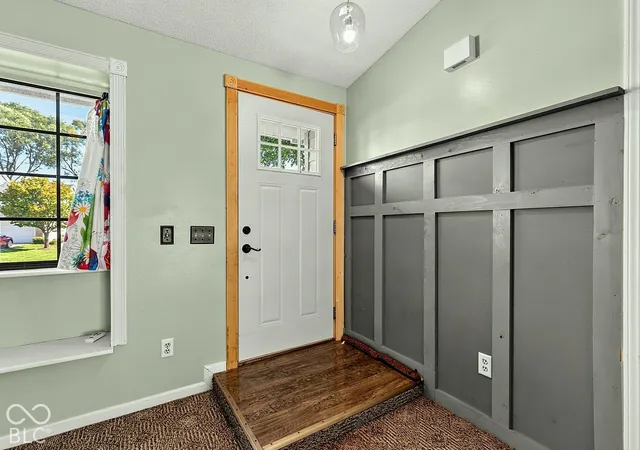 Photo 4 of Single family home for sale at 10803 Lupine Ln, Fort Wayne, IN 46804 | MLS# 22130779 | Listing updated on 2026-10-10